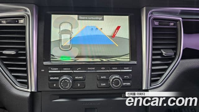 Porsche Macan 95B, 2015 16