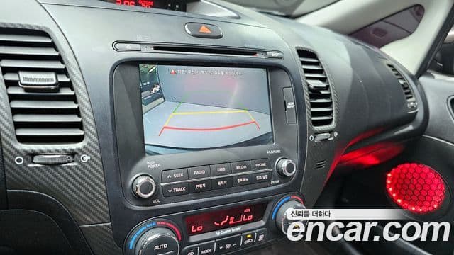 Kia K3 Prestige, 2013 15