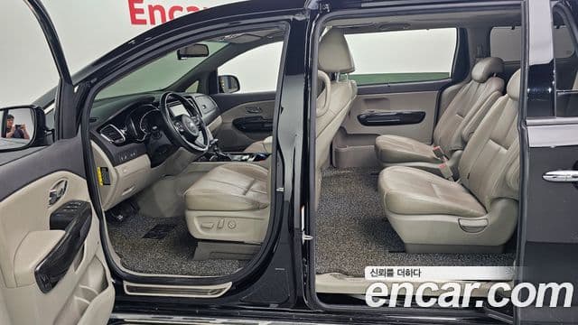 Kia All New Carnival Special, 2018 17