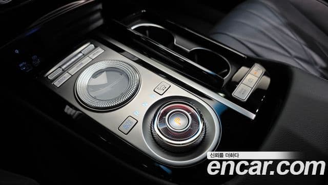 Genesis G80 (RG3) бензин 2.5 турбо AWD, 2021 9