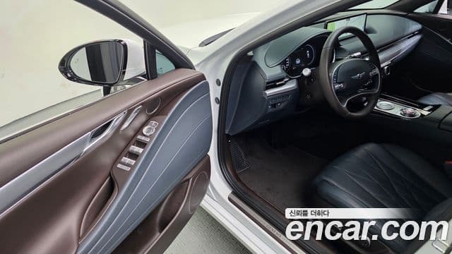 Genesis G80 (RG3) бензин 2.5 турбо AWD, 2021 12