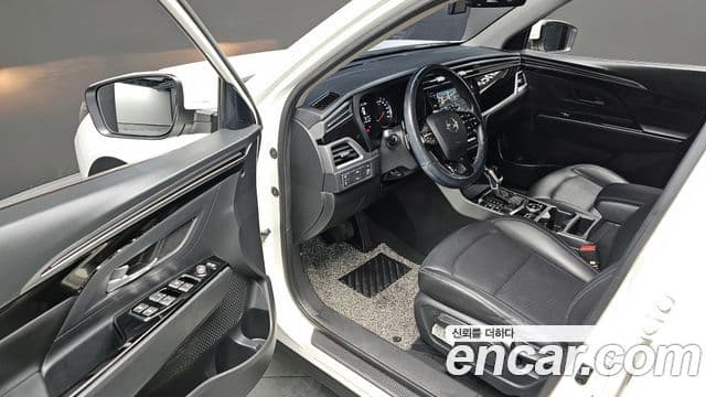 KG모빌리티(SsangYong) Beautiful Korando Plus, 2021 11