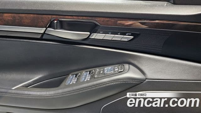 Genesis EQ900 Luxury, 2016 18