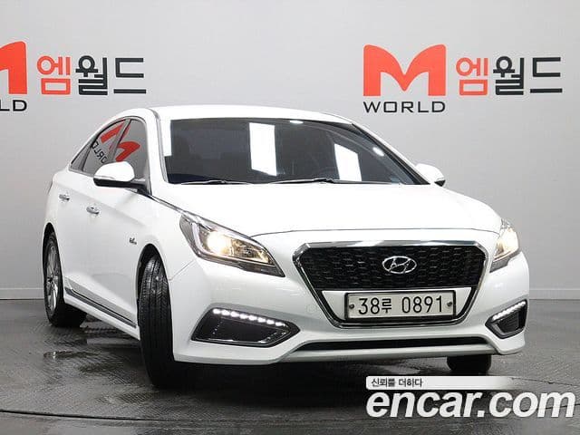 Hyundai LF Sonata гибрид Modern, 2016 2