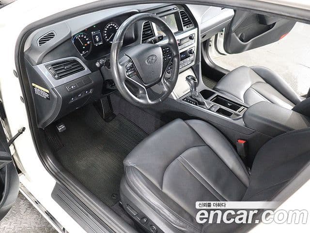 Hyundai LF Sonata гибрид Modern, 2016 17