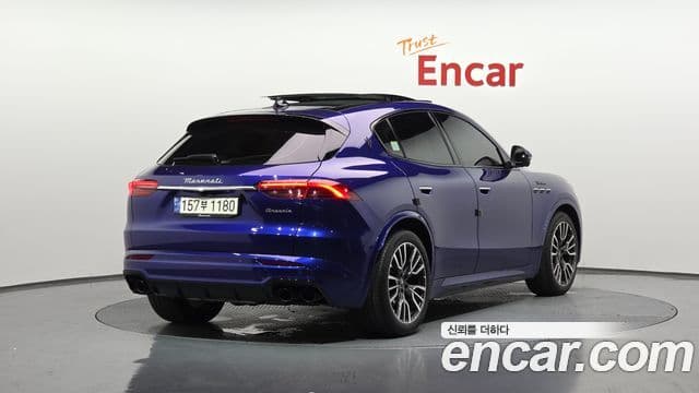 Maserati Grecale 2.0 AWD Modena, 2023 2