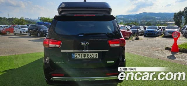 Kia All New Carnival Luxury, 2018 все фото