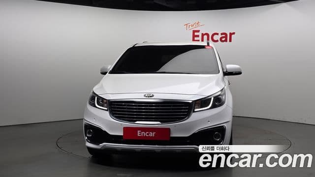 Kia All New Carnival Noblesse, 2016 3
