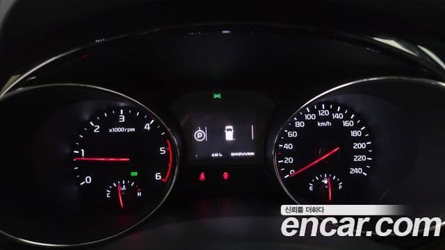 Kia All New Carnival Noblesse, 2016 8