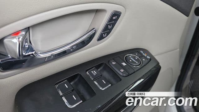 Kia All New Carnival Noblesse, 2016 12