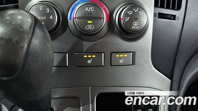 Hyundai Grand Starex CVX Luxury, 2013 19