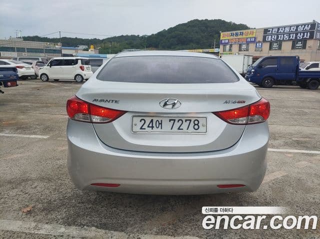 Hyundai Avante MD Luxury, 2012 все фото