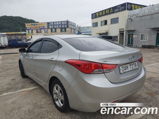 Hyundai Avante MD Luxury, 2012 6