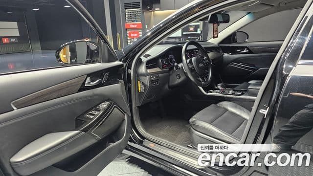 Kia K7 Premier гибрид Prestige, 2020 11