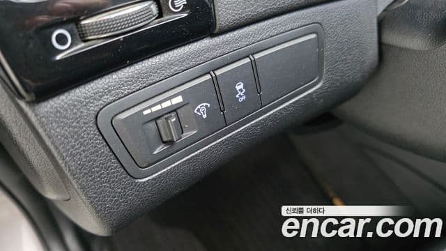 Hyundai YF Sonata топовая версия, 2010 13