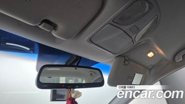 Hyundai YF Sonata топовая версия, 2010 17