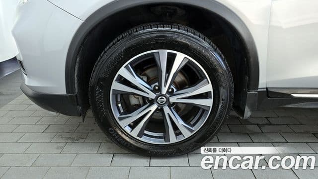 Nissan 엑스트레일, 2018 все фото