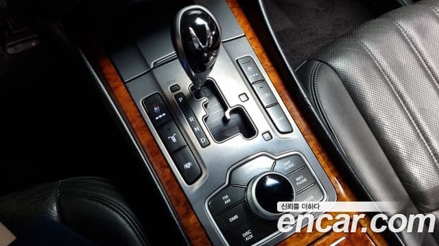 Hyundai Equus(новый кузов / новое поколение) Prestige VVIP팩, 2012 9