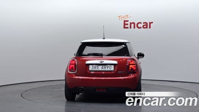 Mini Cooper 3세대, 2015 4