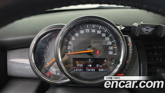 Mini Cooper 3세대, 2015 8