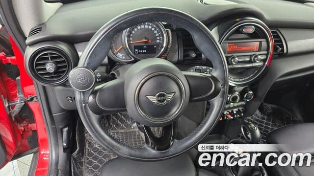Mini Cooper 3세대, 2015 13
