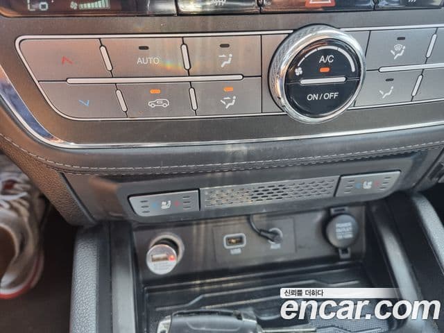 KG모빌리티(SsangYong) Rexton Sport Noblesse, 2019 12