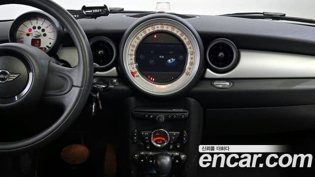 Mini Cooper 클럽맨 1세대, 2014 14