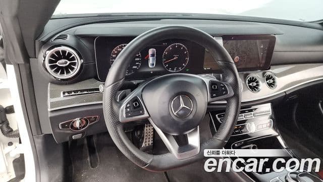 Mercedes-Benz E-класс W213 E400 4MATIC купе, 2017 13
