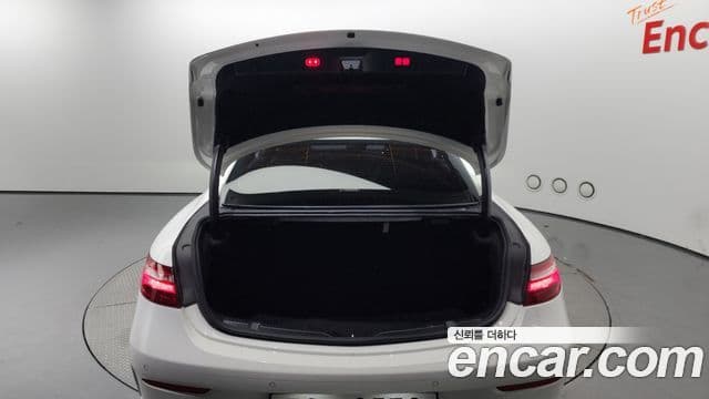 Mercedes-Benz E-класс W213 E400 4MATIC купе, 2017 20