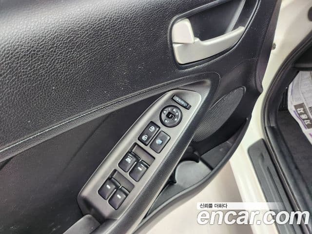 Kia K3 Trendy, 2014 19