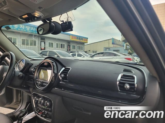 Mini Cooper D 클럽맨 2세대, 2016 10