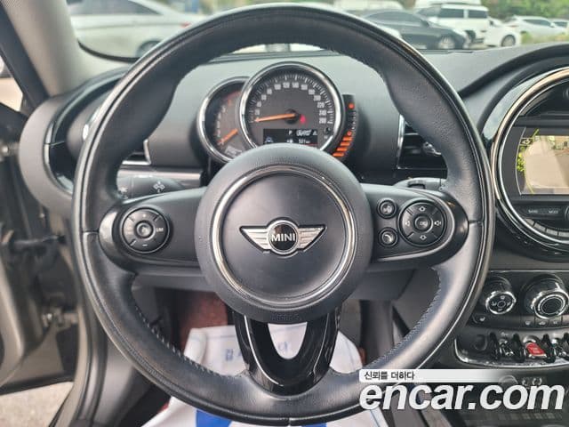 Mini Cooper D 클럽맨 2세대, 2016 16