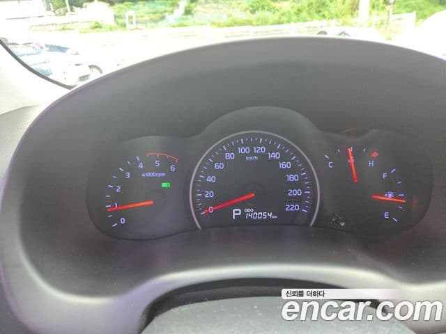 Kia Carnival R топовая версия, 2013 4