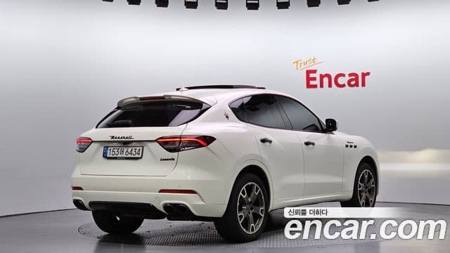 Maserati Levante 3.0 AWD GranSport, 2018 2