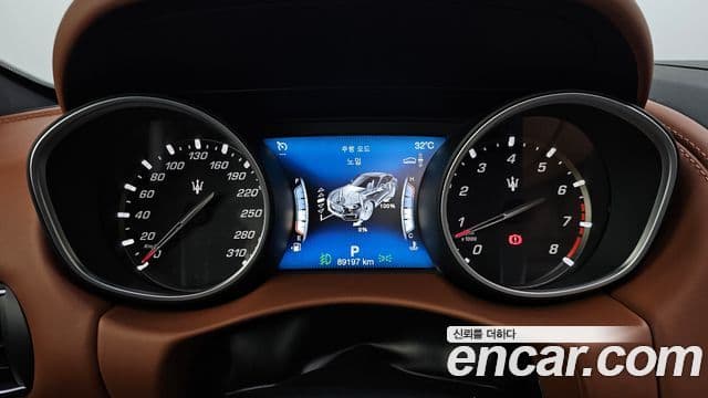 Maserati Levante 3.0 AWD GranSport, 2018 8