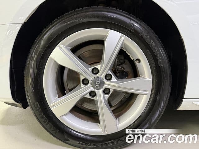 Audi A4 (B9), 2021 20