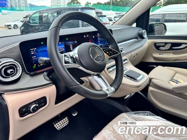 Mercedes-Benz V-класс W447, 2025 7