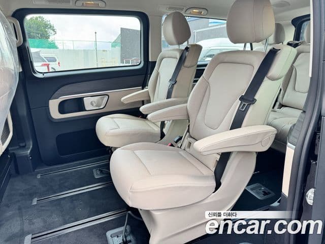 Mercedes-Benz V-класс W447, 2025 12