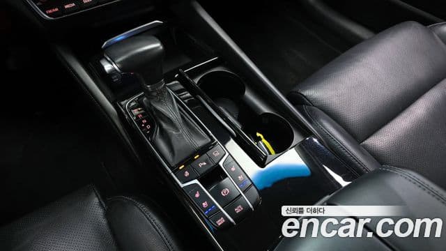 Kia All New K7 Noblesse, 2016 9