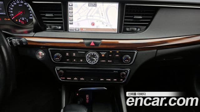 Kia All New K7 Noblesse, 2016 15