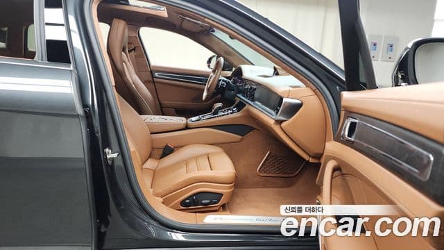 Porsche Panamera (971) 4.0 турбо S, 2023 11