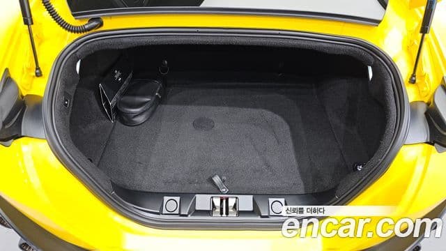 Ferrari 로마, 2022 20