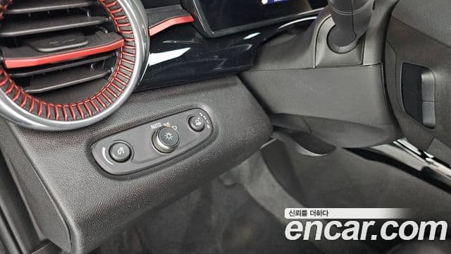 Chevrolet(GM대우) Trax кроссовер 1.2 RS, 2025 17