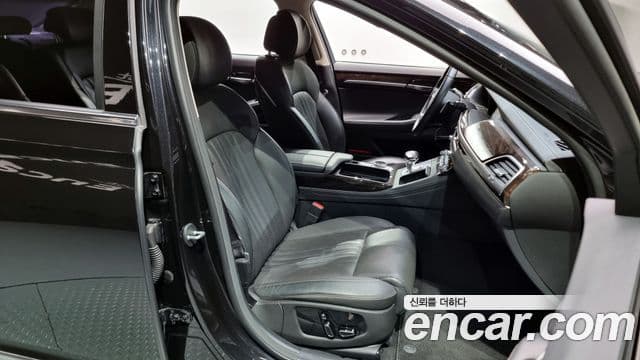 Genesis G90 Luxury, 2019 10