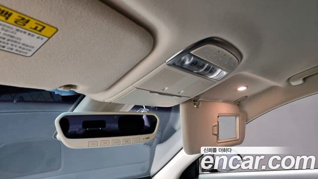 Genesis G90 Luxury, 2019 20