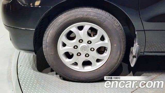 Hyundai Grand Starex CVX Deluxe, 2012 4