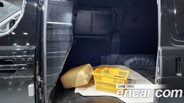 Hyundai Grand Starex CVX Deluxe, 2012 17