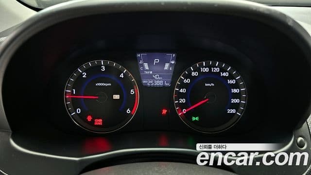 Hyundai Accent(новый кузов / новое поколение) Premier, 2012 8