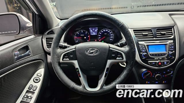 Hyundai Accent(новый кузов / новое поколение) Premier, 2012 13