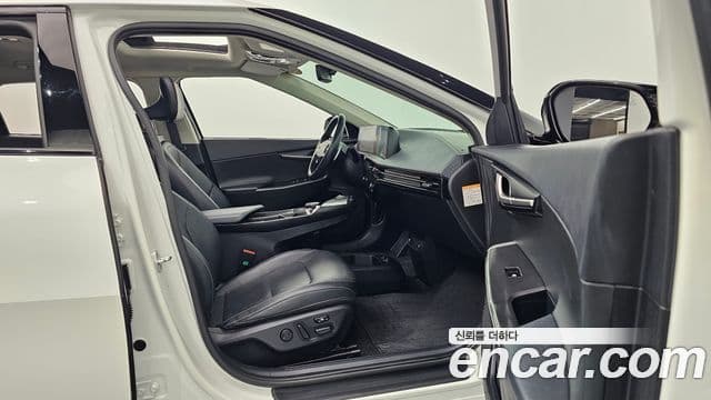 Kia EV6 Air, 2022 11